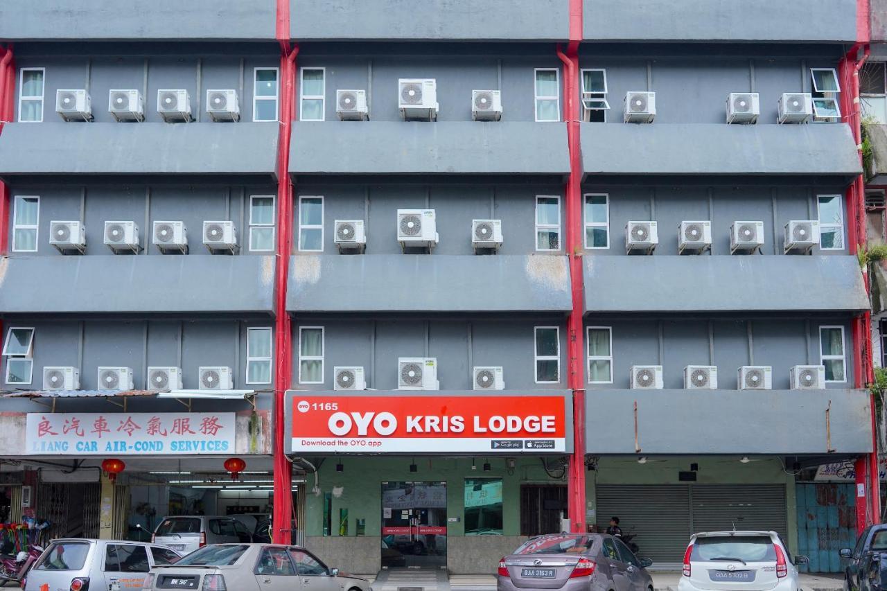 Oyo 1165 Kris Lodge Бінтулу Екстер'єр фото